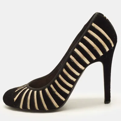 Pre-owned Chanel Size 37.5 Black/white Velvet Round Toe Pumps