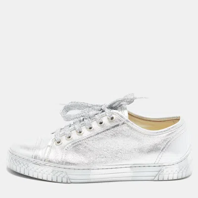 Pre-owned Chanel Size 37.5 Metallic Silver Leather Lace Up Sneakers