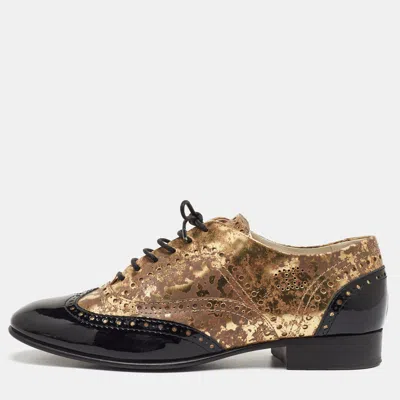 Pre-owned Chanel Size 38.5 Metallic Gold/black Leather And Patent Leather Brogue Lace Up Oxfords