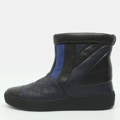 Pre-owned Chanel Size 38.5 Tri Color Leather Snow Boots In Multicolor