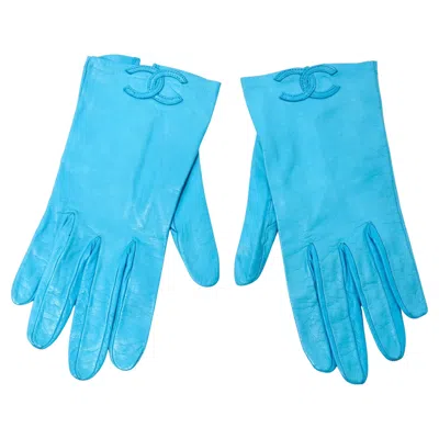 Pre-owned Chanel Sky Blue Leather Interlocking Cc Logo Gloves Circa 1990s