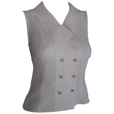 Pre-owned Chanel Sleeveless Blouse With Gold Flower Buttons In Gray