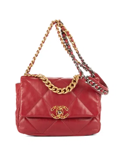 Pre-owned Chanel Small 19 Classic Flap Quilted Shoulder Bag In Red