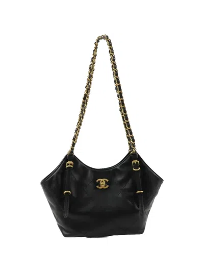 Pre-owned Chanel Small Cc Chain Tote Bag In Black