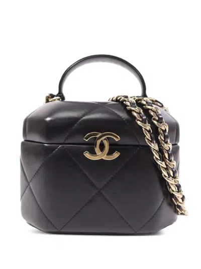 Pre-owned Chanel Small Cc Vanity Case Cross Body Bag In Black
