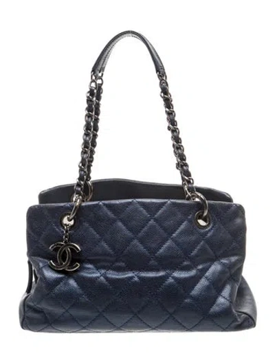 Pre-owned Chanel Small Chic Tote In Blue