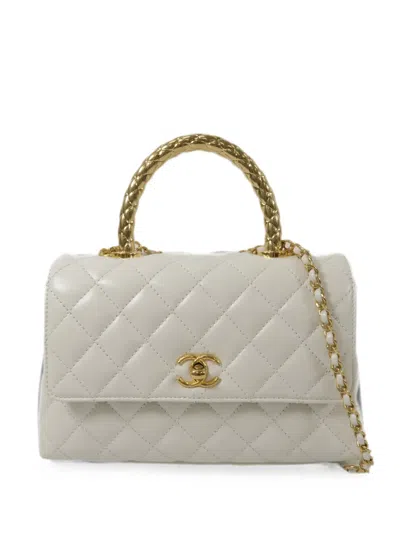 Pre-owned Chanel Small Coco Quilted Shoulder Bag In ホワイト