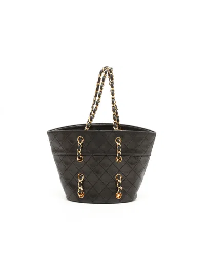Pre-owned Chanel Small Matelasse Chain Bag In Black