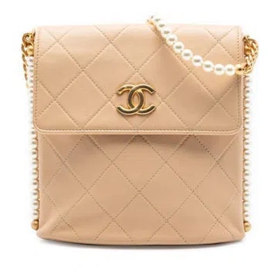 Pre-owned Chanel Small Quilted Calfskin About Pearls Hobo In White