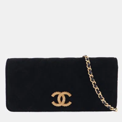Pre-owned Chanel Small Velvet East West Clutch On Chain In Black