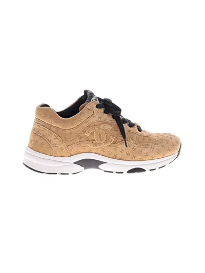 Pre-owned Chanel Sneakers In Tan