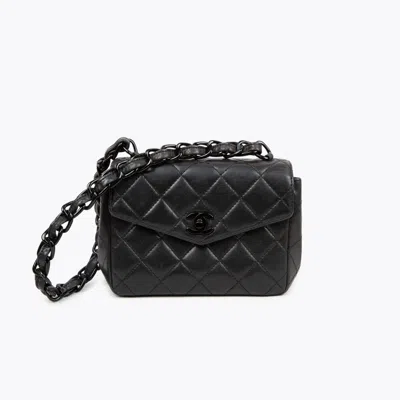Pre-owned Chanel So Black Mini Bag