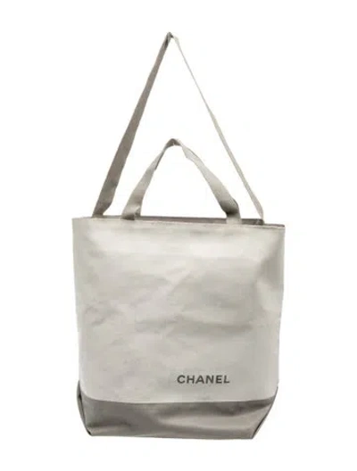 Pre-owned Chanel Sport Ligne Tote In White