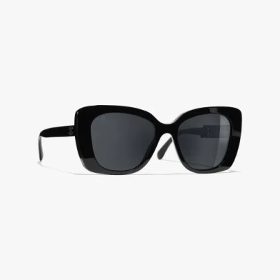 Chanel Square Sunglasses In Black