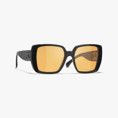 Chanel Square Sunglasses In Black