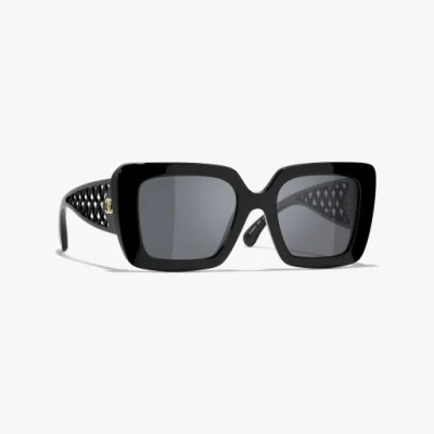 Chanel Square Sunglasses In Black