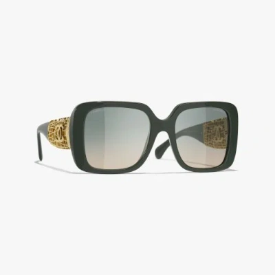 Chanel Square Sunglasses In Black