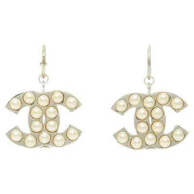 Pre-owned Chanel Ss2004 Boucles Creoles Cc Maxi Pearls Cc On Hoops Earrings In Multi