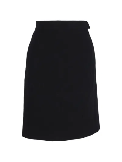 Pre-owned Chanel Straight-hem Mini Skirt In Black