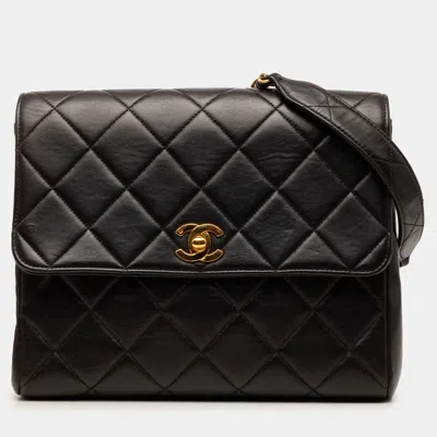 Pre-owned Chanel Straight Single Flap Small Black Lambskin Leather Crossbody Bag