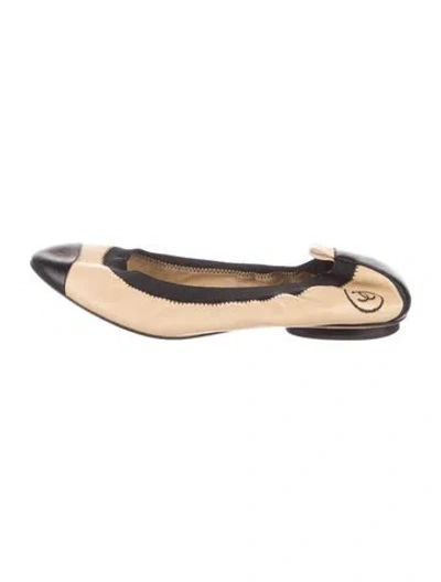 Pre-owned Chanel Stretch Spirit Interlocking Cc Logo Mary Jane Flats In Neutral