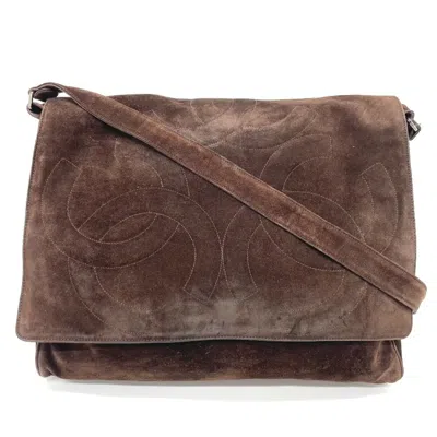 Pre-owned Chanel Suede Messenger Bag Shoulder Bag () In Brown