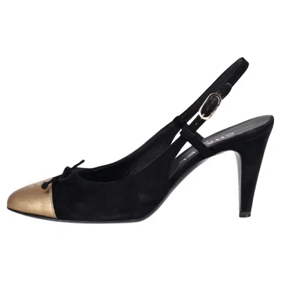 Pre-owned Chanel Suede Pumps With A Metallic 'cc' Logo Cap-toe In Black