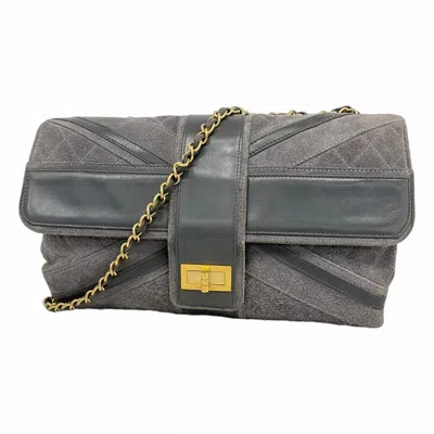 Pre-owned Chanel Suede Shoulder Bag () In Gray