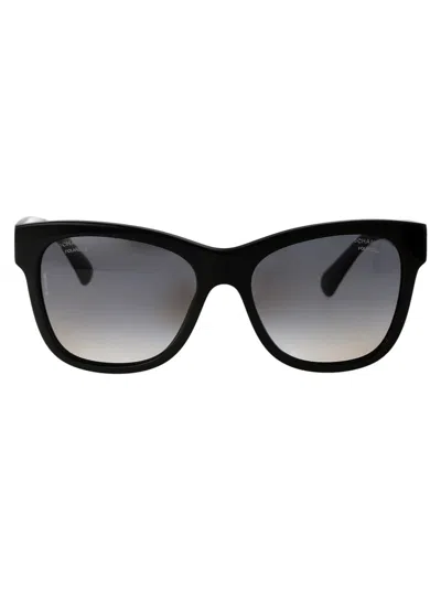 Pre-owned Chanel Sunglasses In C501s8 Black