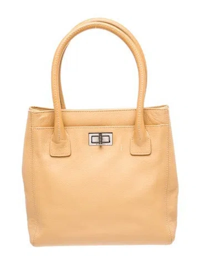 Pre-owned Chanel Tall Executive Cerf Tote In Neutral