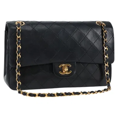 Pre-owned Chanel Timeless - Classic Double Flap Bag Quilted Lambskin Leather Shoulder Bag Bag () In Black