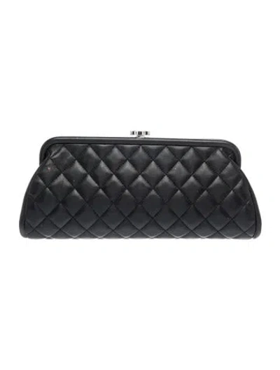 Pre-owned Chanel Timeless Cc Clutch In Black