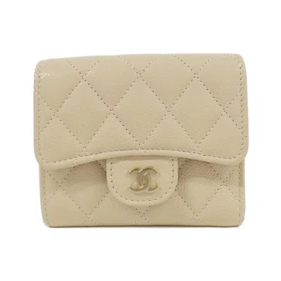 Pre-owned Chanel Timeless Classic Caviar Skin Wallet In Sand