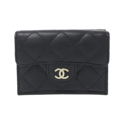 Pre-owned Chanel Timeless Classic Line Lambskin Wallet In Black
