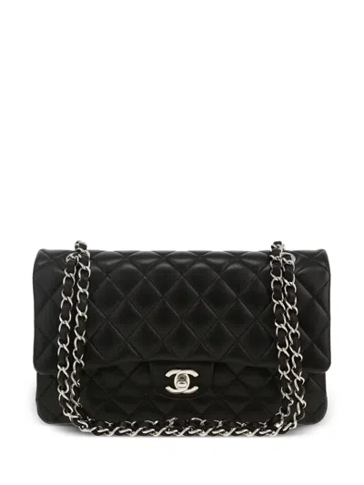 Pre-owned Chanel Timeless Classic Shoulder Bag In Black