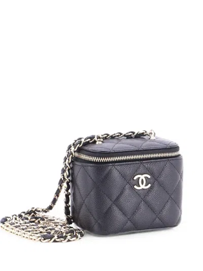 Pre-owned Chanel Tiny Cc Link Vanity Case With Chain Quilted Caviar Mini Clutch Bag In Black