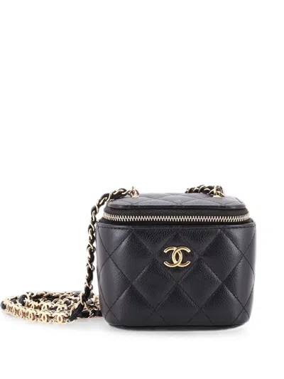 Pre-owned Chanel Tiny Cc Link Vanity Case With Chain Quilted Caviar Mini Clutch Bag In Black