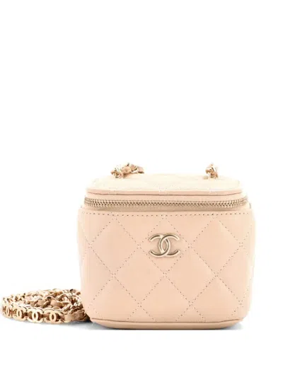 Pre-owned Chanel Tiny Cc Link Vanity Case With Chain Quilted Caviar Mini Clutch Bag In Neutral