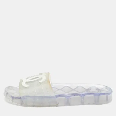 Pre-owned Chanel Transparent Rubber Cc Slides Size 40