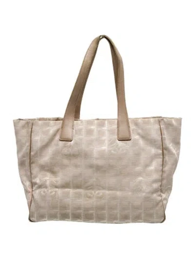 Pre-owned Chanel Travel Ligne Tote In Neutral