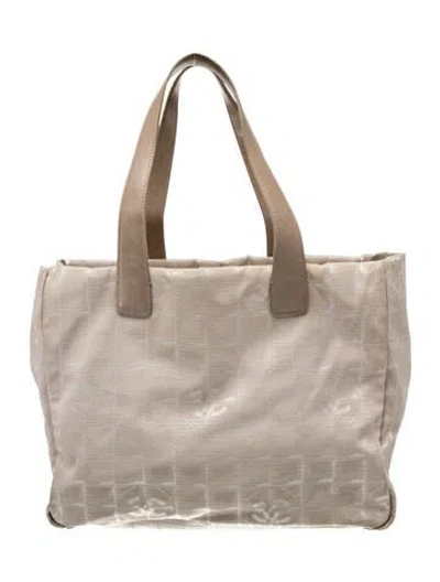Pre-owned Chanel Travel Ligne Tote In Neutral