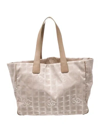 Pre-owned Chanel Travel Ligne Tote In Neutral