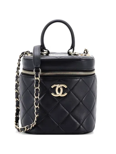 Pre-owned Chanel Trendy Cc Top Handle Vanity Case Quilted Lambskin Small Shoulder Bag In Black
