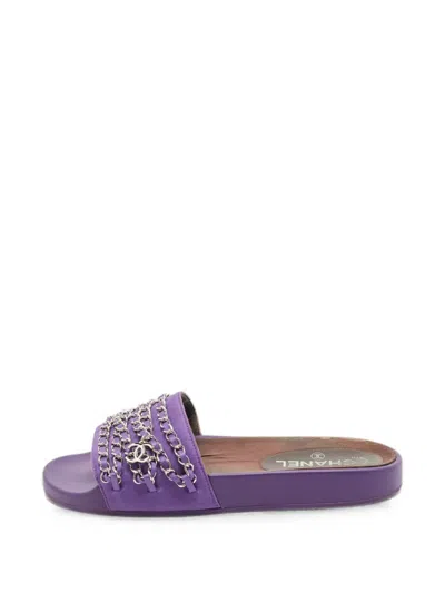 Pre-owned Chanel Tropiconic Chain-link Slides In Purple