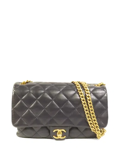 Pre-owned Chanel Turn-lock Chain Shoulder Bag In Blue