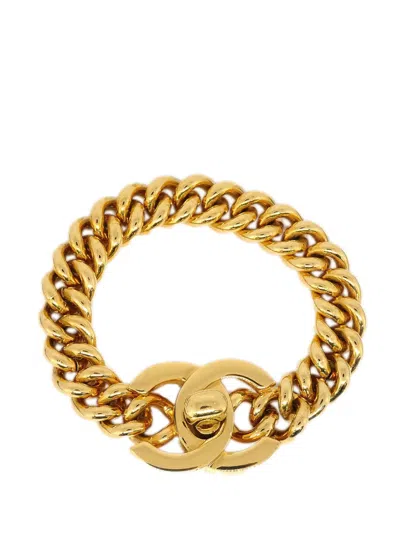 Pre-owned Chanel Turn-lock Curb-chain Bracelet In Gold