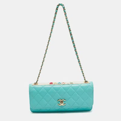 Pre-owned Chanel Turquoise Quilted Leather Trendy Cc Wallet On Chain In Blue