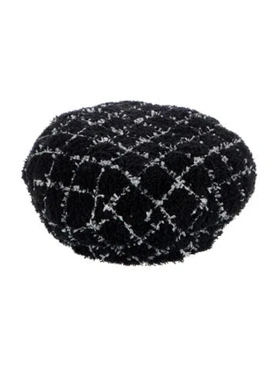 Pre-owned Chanel Tweed Beret In Black