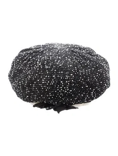 Pre-owned Chanel Tweed Beret In Multi