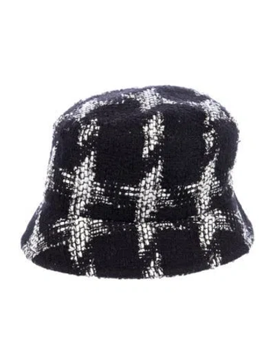 Pre-owned Chanel Tweed Bucket Hat In Black/white